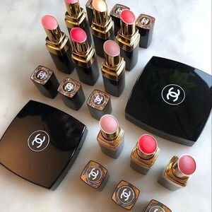 Design District Coco Chanel Rouge Flash Lipstick Canvas Wall Decor